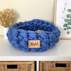 Personalized natural cat bed, Merino wool bed for your furry friend, Comfortable customized cat bed, Eco-friendly basket bed for cats