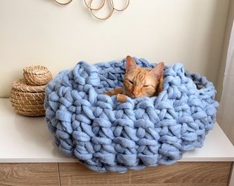 Lit en laine amusant pour chats d’intérieur, Lit écologique avec oreilles pour chats, Panier en laine mérinos pour chat, Lit pour animaux de compagnie en tricot épais au crochet, Lit pour chat super doux