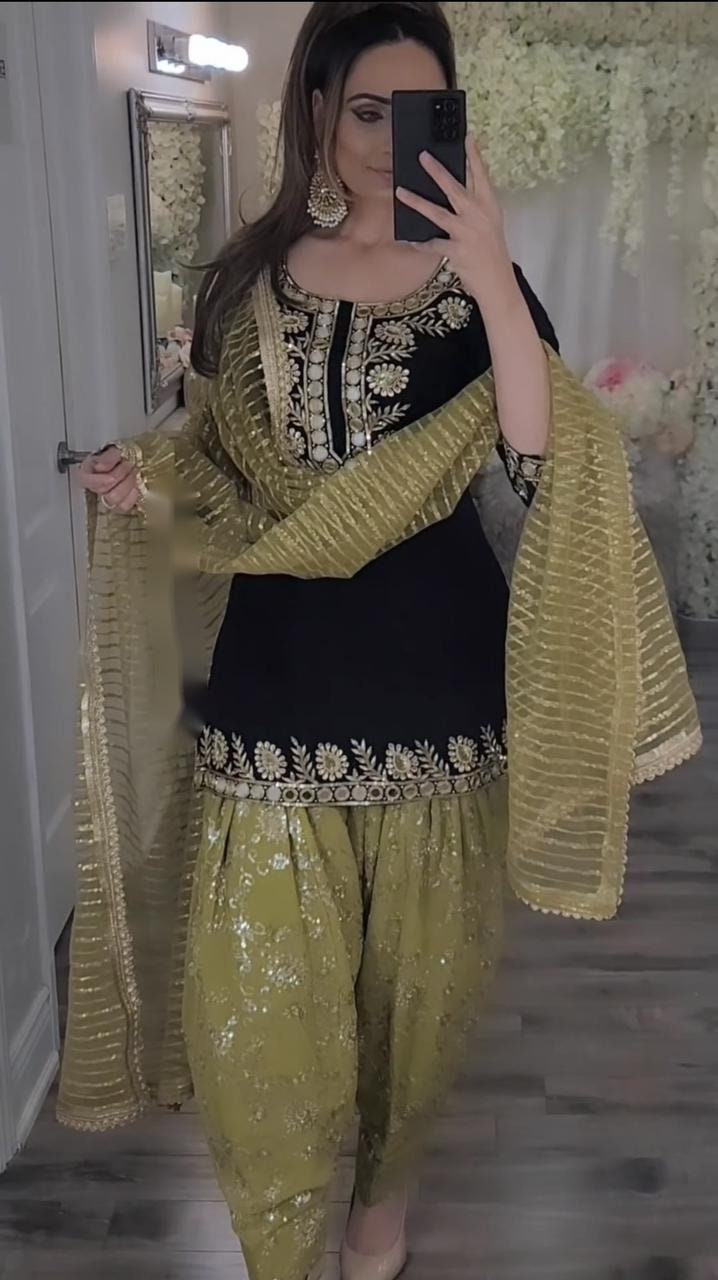 Buy Presenting Most Beautiful Latest Deisginer Party'wear Online ...