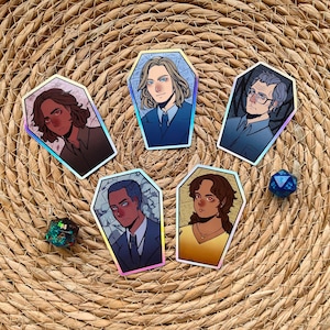 Entretien avec le vampire (iwtv) Stickers holographiques 8 cm (Daniel, Claudia, Lestat, Louis, Armand)