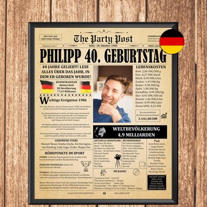 Einzigartige Geschenkidee zum 40. Geburtstag für jemanden, der 1986 geboren wurde. Gerahmtes gelbes Poster im Stil einer historischen deutschen Zeitung mit Deutschland-Flagge auf Holz Hintergrund.