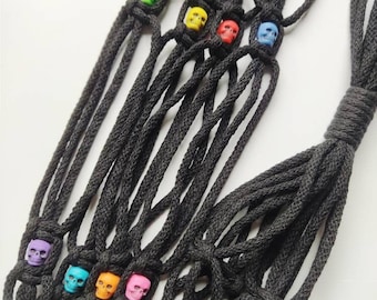 Skull Macrame Plant Hanger: Black Gothic Decor with Rainbow Beads