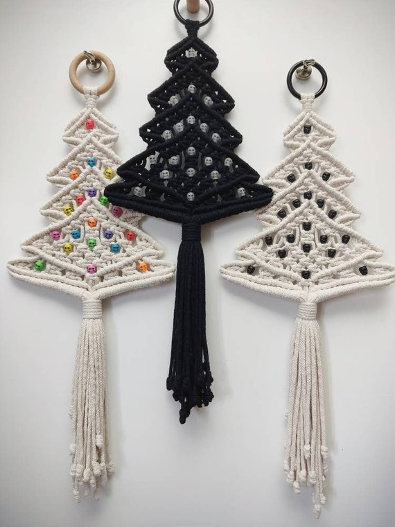 Macrame Skull Christmas Tree: Gothic Holiday Wall Hanging