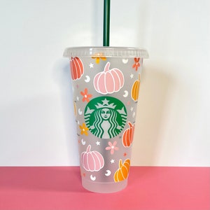 Pastel Pumpkin Starbucks Cup, Fall Starbucks Cup, Halloween Starbucks Cup, Pumpkin Spice Cup, Fall Cups, Personalized Starbucks Cold Cup