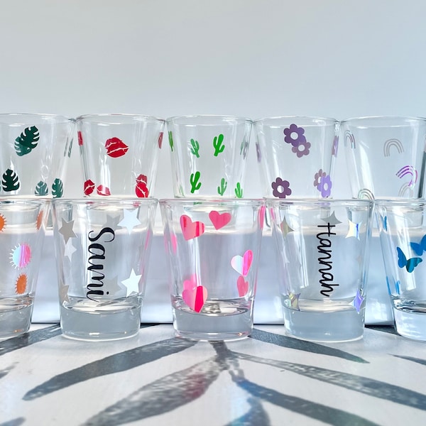 Cute Shot Glasses Personalized, 2oz Custom Shot Glass Bulk, Shooter Glass, Bridesmaid Gifts, Bachelorette Favor, 21st Birthday Party Favor