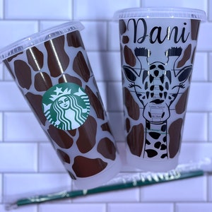 Giraffe Starbucks Cup, Giraffe Print on Cup, Giraffe Personalized Cup, Personalized Reusable Starbucks Cold Cup, Gift for Giraffe Lovers