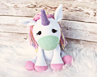 crocheted unicorn cuddly toy amigurumi