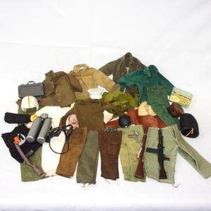 Vintage Action Man GI Joe + Other 1-6 scale Spare or Repair Collectible Action Figure Clothes and equipment Set 3