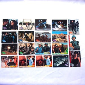 Rare Vintage 1997 Starship Troopers Trading Cards Game with 19 Cards from Inkworks Tristar Pictures from the Science Fiction Alien Bug Movie