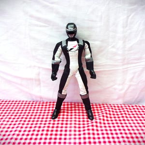 Rare Vintage Mighty Morphin Power Ranger  Action Figure Bandai Power Rangers Operation Overdrive Black Ranger Talking 11.5&quot; Figure 2005 MMPR