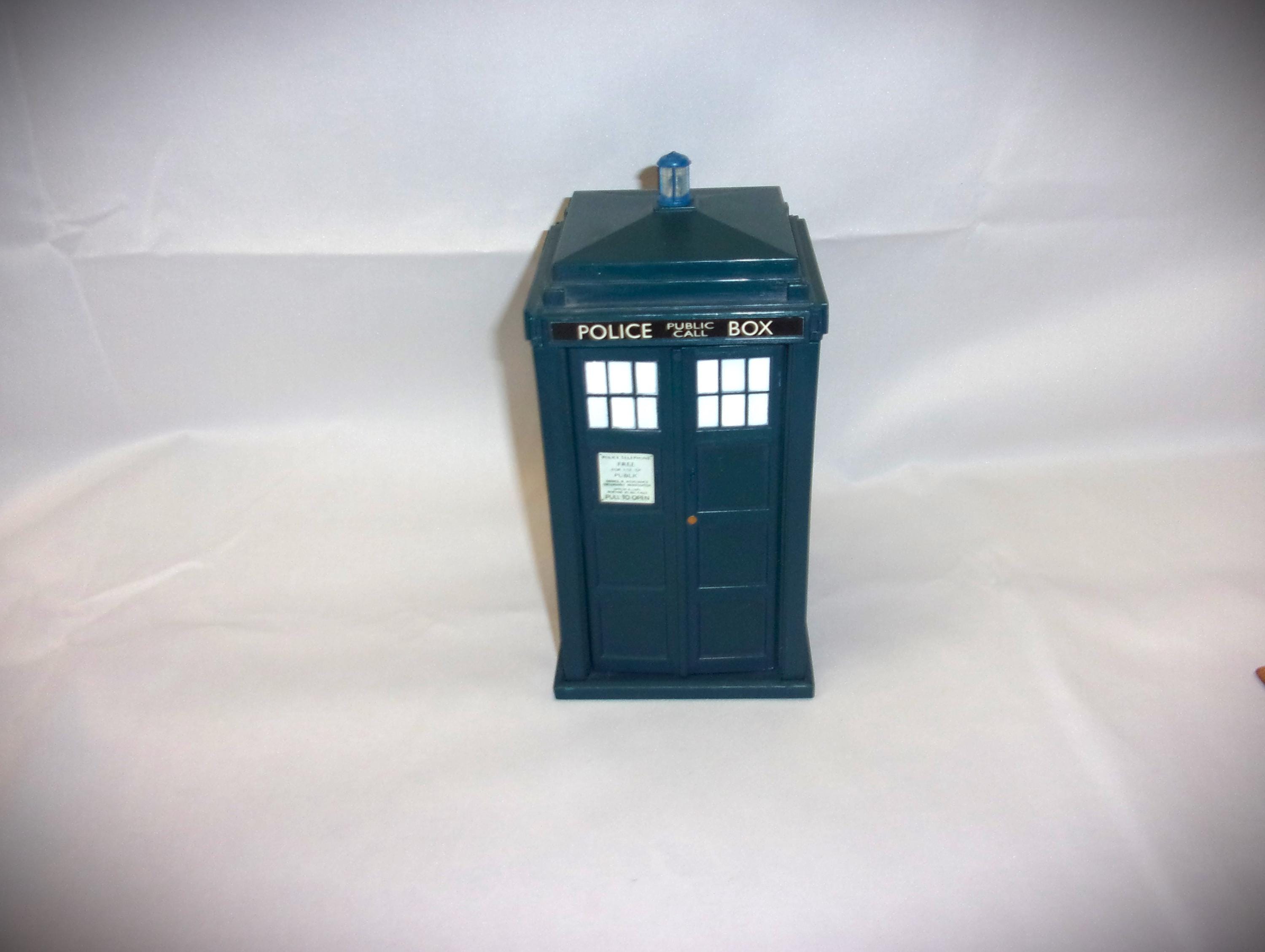 Vintage Doctor Who Tardis Money Box by BBC Worldwide Ltd BBC 1963 - 2006 Dr Who Timelord Traveler