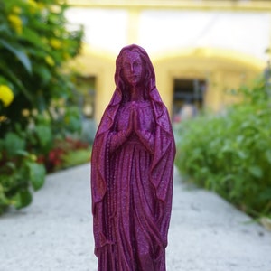 Colorful Virgin Mary - pop decoration - 3D printing