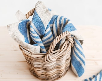Lot de 2 serviettes en lin rustiques, torchons de cuisine à rayures, serviettes en lin à la française, essuie-mains vintage, serviettes naturelles de différents motifs.