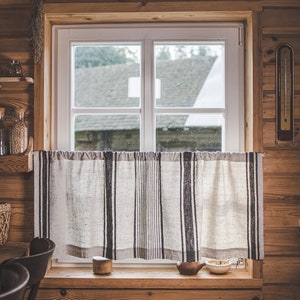 Rustic French Linen Café Curtain – Farmhouse Window Treatment, Natural Linen Curtain for Kitchen or Cottage, Eco-Friendly Home Accent.