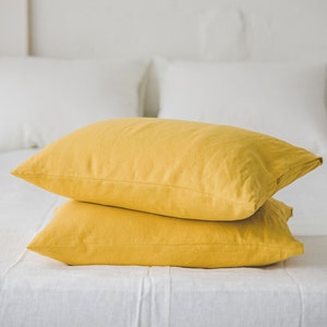 Mimose gelb Leinen Kissenbezug, weiches Leinen, Kissenbezug in benutzerdefinierter Größe, Kissenbezug aus natürlichem Leinen mit Umschlagverschluss, Kissenbezug. Bild 1