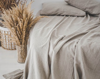 Natural linen bedspread, Undyed linen bed cover, Rustic linen bedspread, Large bed throw, Heavy linen blanket, Full bedspread, Coverlet.