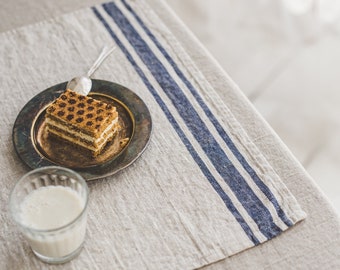 French striped linen placemats in various colors, Natural fabric placemats, Thick linen placemats, Navy blue striped placemats.