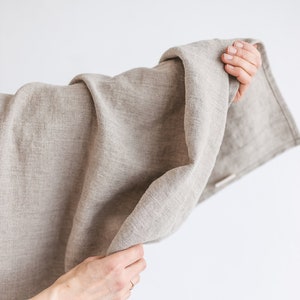 Natural linen bath towels, Stonewashed linen towels, Softened linen towels in various sizes, Heavyweight linen towels, Absorbent towels. image 6