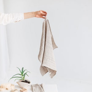 Set of 2 linen waffle towels, Organic hand towels, Stonewashed linen towels, Undyed linen tea towels, Waffle bath towels, Bathroom towels.