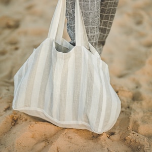 Linen beach bag, Oversized beach bag with pockets, White linen bag, Natural summer bag, Linen shoulder bag, Oversized tote bag, Eco bag. image 2