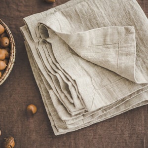 Serviettes en lin naturel, serviettes en lin épais lavés de différentes couleurs, serviettes de table à manger, serviettes en lin rustiques avec coins coupés en onglet.