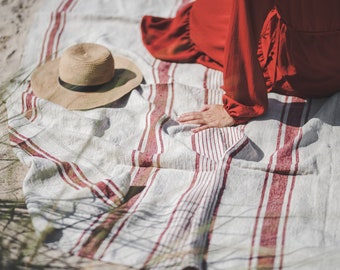 Linen beach towel, French style linen blanket, Washed linen towel, Linen picnic blanket, Vintage linen throw blanket, Linen summer towel.