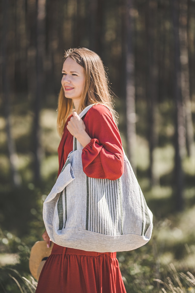 French style linen beach bag, Oversized linen bag, Linen beach bag with pockets, Natural linen summer bag, Large linen tote bag, Travel bag. Green stripes