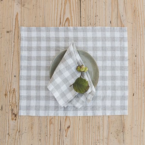 Natural checkered linen napkins, Washed linen napkins, Natural gingham linen napkins set, Table decor, Rustic linen napkins, Table linens.
