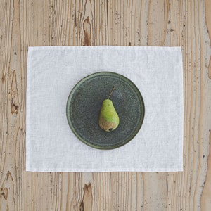 Off white linen placemats, Handmade linen placemats, Linen placemats for holiday table decor, Linen tableware, Eco-friendly placemats.