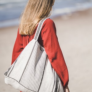 French style linen beach bag, Oversized linen bag, Linen beach bag with pockets, Natural linen summer bag, Large linen tote bag, Travel bag. Black stripes
