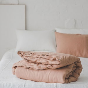 Linen duvet cover in misty rose, Natural softened linen duvet cover with coconut buttons, King, queen, twin duvet cover, Pink linen bedding. image 3