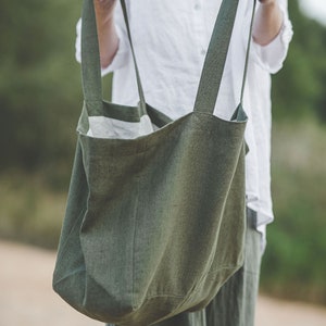 Forest green linen beach bag, Natural linen summer bag with lining, Oversized linen shoulder bag, Large handmade linen tote bag, Eco bag. image 3