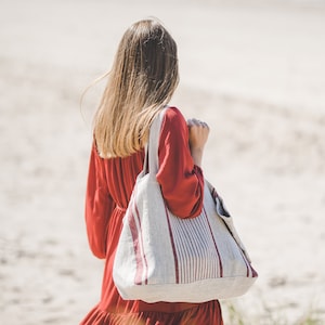 French style linen beach bag, Oversized linen bag, Linen beach bag with pockets, Natural linen summer bag, Large linen tote bag, Travel bag. Cherry red stripes