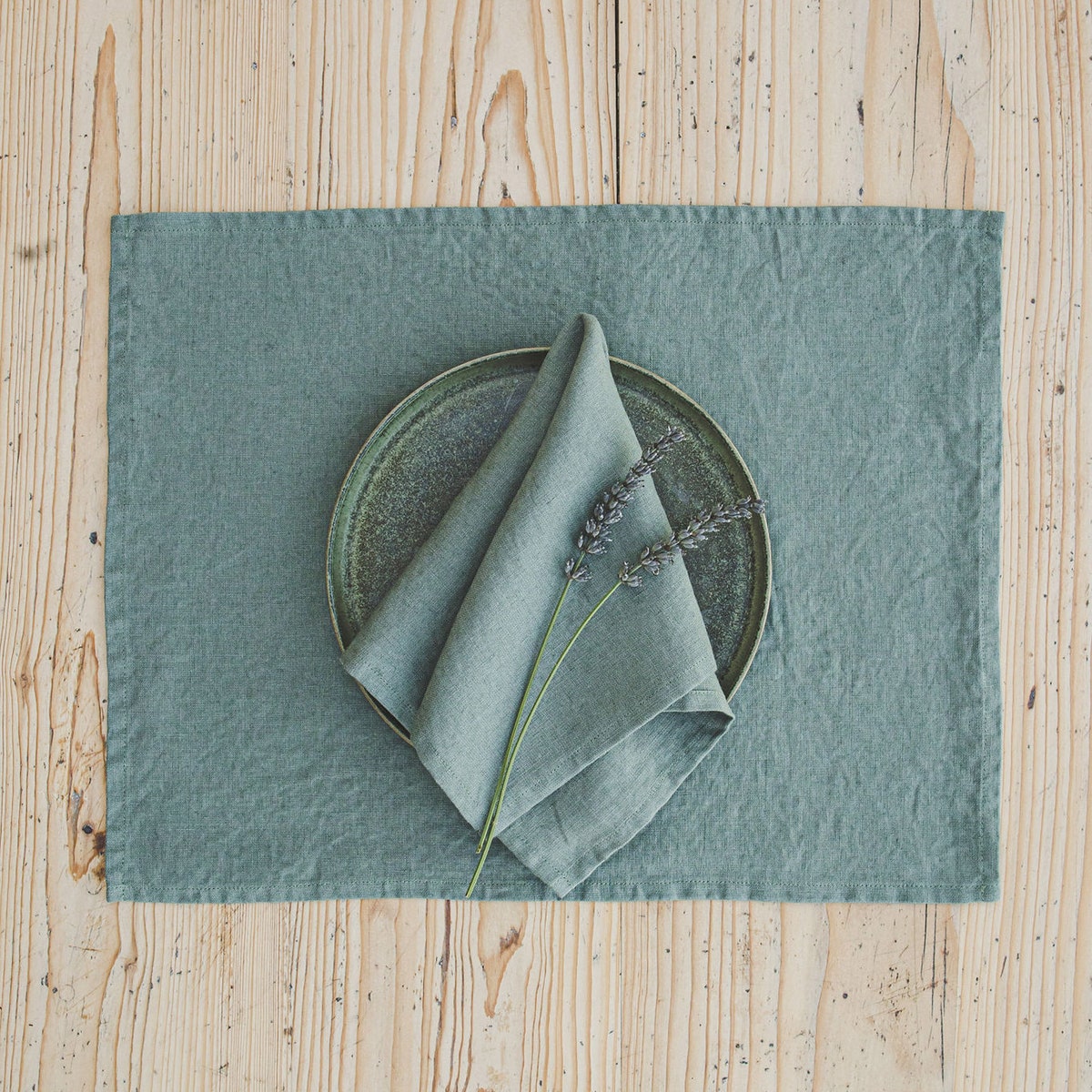 4 Linen Napkins in Gray Green