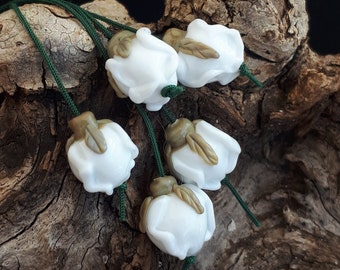 Lampwork Rose Buds, Handmade Glass Rose Beads, White Flower Beads, 1pc. , MTO