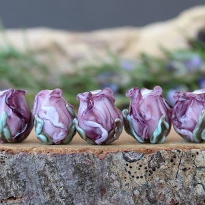 Lampwork Pink Rose Beads, Handmade Glass Rose Buds, Flower Glass Beads, Purple Rose Beads, 1 pc, MTO