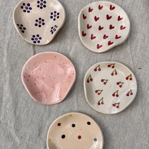 艶出しピンクセラミックスプーンレスト / キッチン用品 / パーソナライズ / ギフト