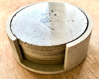Handgemaakte betonnen onderzetter met paardenbloemprint / cadeau / housewarming
