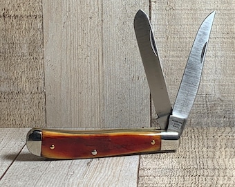 Schrade 94OT Gunstock Trapper Knife with Smooth Amber Colored Bone Handles