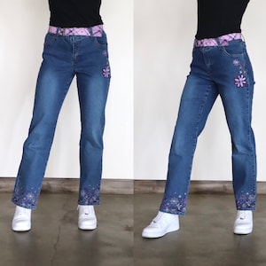 Vintage Denim Straight Jeans With purple flower detail embroidery with Belt Mid Waist, Flare Jeans Denim Pants Midwash Blue
