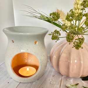 Grey and White Speckled Wax Melt or Oil Burner, Glazed Ceramic Burner, handmade wax melts and tea light included