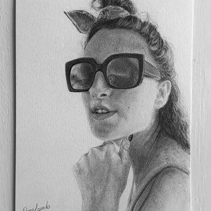 Handmade Portraits: Transform Your Photo into a Masterpiece