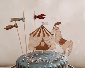 Circuspaard en circustent Caketopper hout