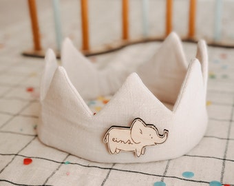 Elephant numbers button birthday crown with self-adhesive velcro dots | can be used for all crowns | made of wood