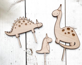 Dino Caketopper made of wood