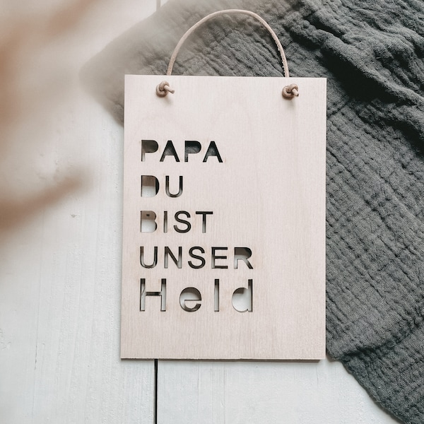 Holzschild - Postkartengröße - Papa du bist unser Held