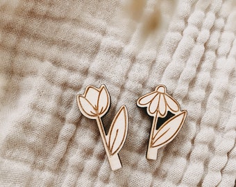 Chamomile or Tulip Mini Plugs | Placeholder for 2nd number hole | birthday wreath | birthday plate | flower