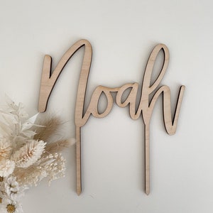 Cake topper with desired name
