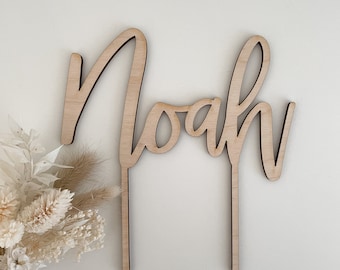 Cake topper with desired name