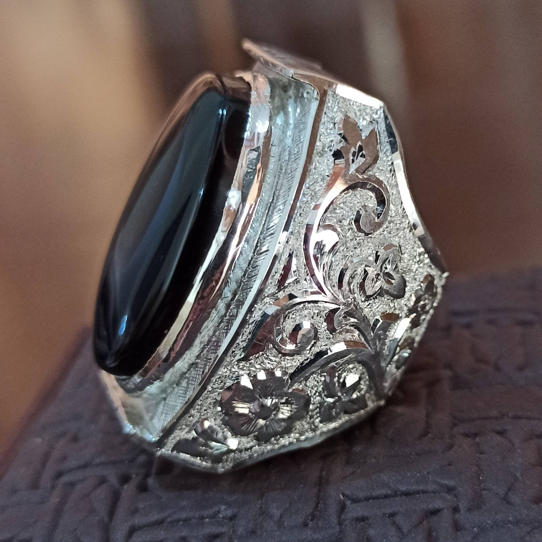 Mens Aqeeq Rings Yemeni Aqeeq Rings Black Agate Ring Akik Ring Etsy